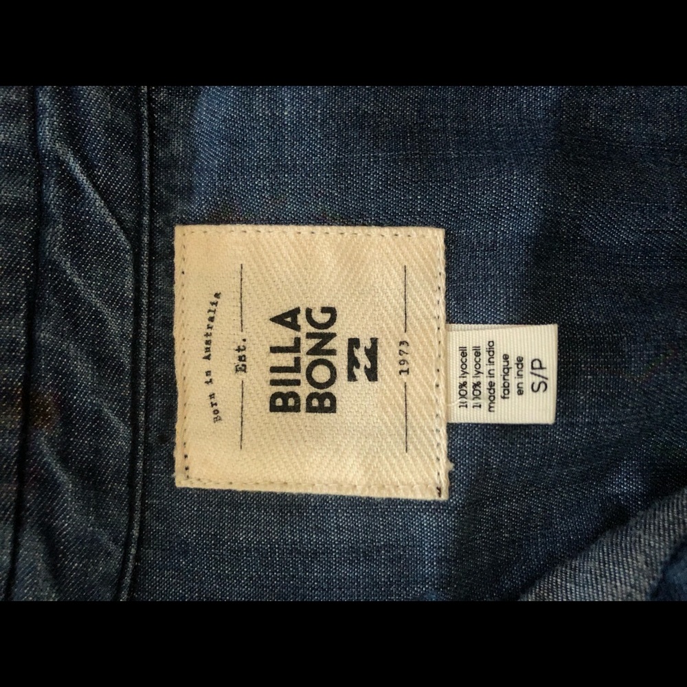NWOT Billabong beach cover up - Picture 2 of 2